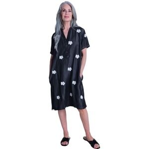 Indigo Thread Co. Black‎ White Floral Embroidered Denim Shirt Dress Size M NWOT